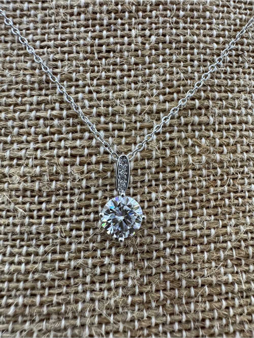 Moissanite Pendant Necklace - Elegant Women's Jewelry